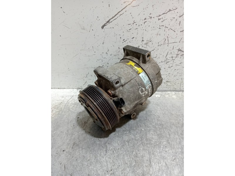 Recambio de compresor aire acondicionado para renault scenic rx4 (ja0) 1.9 dci referencia OEM IAM 7700105765  