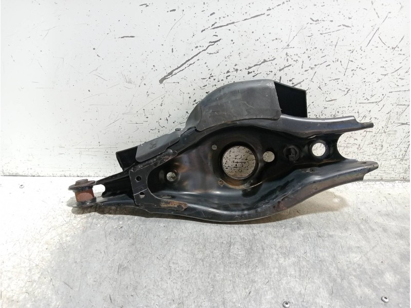 Recambio de brazo suspension inferior trasero derecho para lexus ct 200h referencia OEM IAM    Recambio de brazo suspension inferior trasero derecho para lexus ct 200h referencia OEM IAM