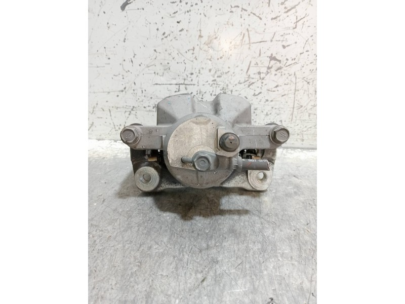 Recambio de pinza freno delantera derecha para lexus ct 200h referencia OEM IAM    Recambio de pinza freno delantera derecha para lexus ct 200h referencia OEM IAM