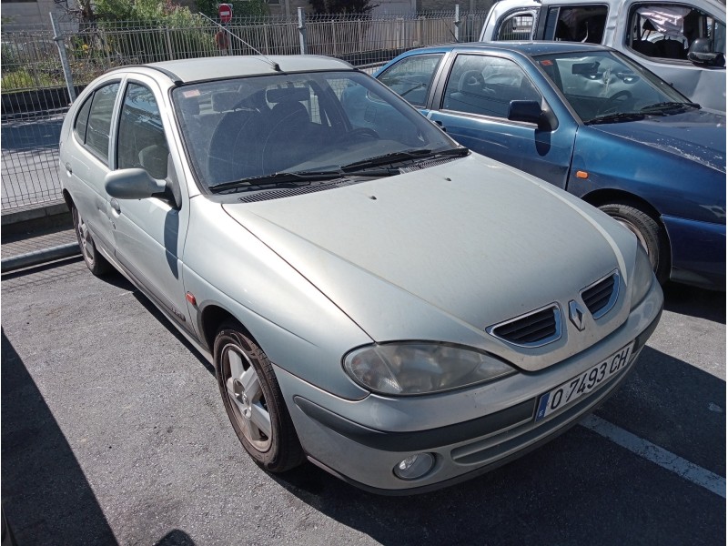 renault megane i fase 2 berlina (ba0) del año 2000