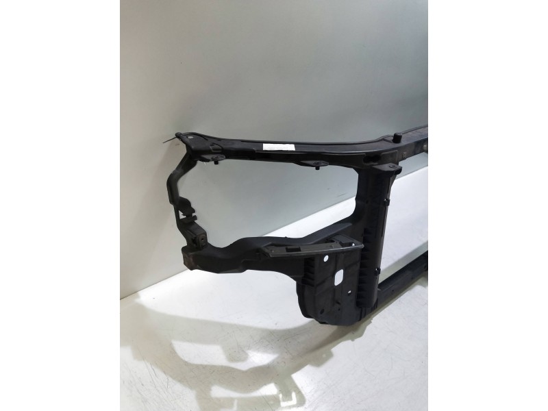 Recambio de panel frontal para hyundai sonata (nf) 2.4 referencia OEM IAM   