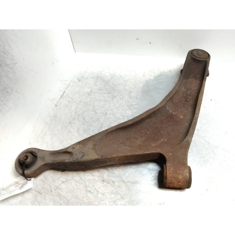 Recambio de brazo suspension inferior delantero derecho para mitsubishi space wagon (n80/n90) 2.4 gdi cat referencia OEM IAM   