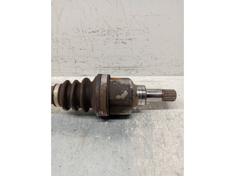 Recambio de transmision delantera izquierda para peugeot 206 berlina xs referencia OEM IAM   