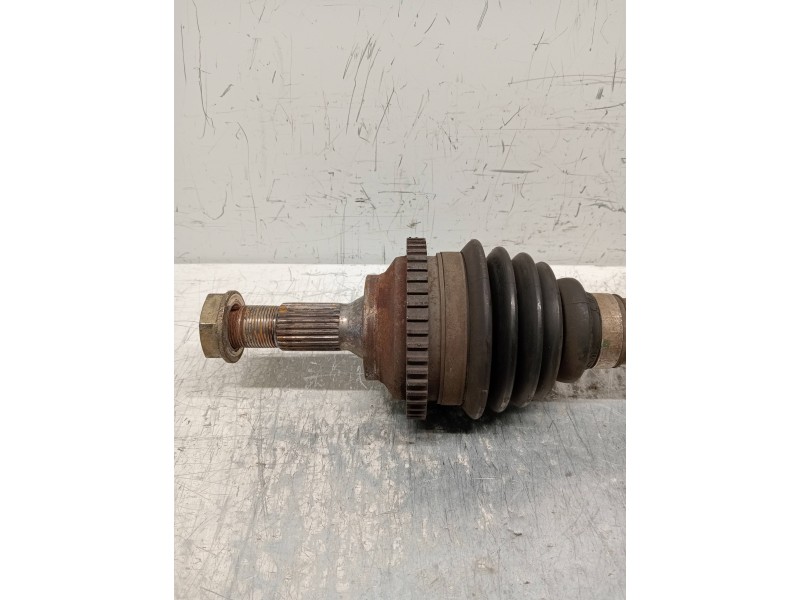 Recambio de transmision delantera izquierda para peugeot 206 berlina xs referencia OEM IAM   