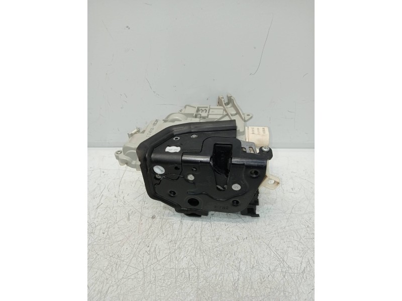 Recambio de motor cierre centralizado trasero izquierdo para audi a6 avant (4gd) 2.0 tdi ultra referencia OEM IAM 4G0839015E  