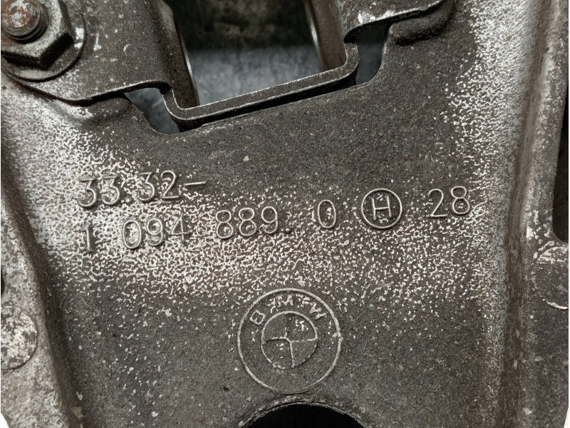 Recambio de brazo suspension inferior trasero izquierdo para bmw serie 3 berlina (e46) 320d referencia OEM IAM   