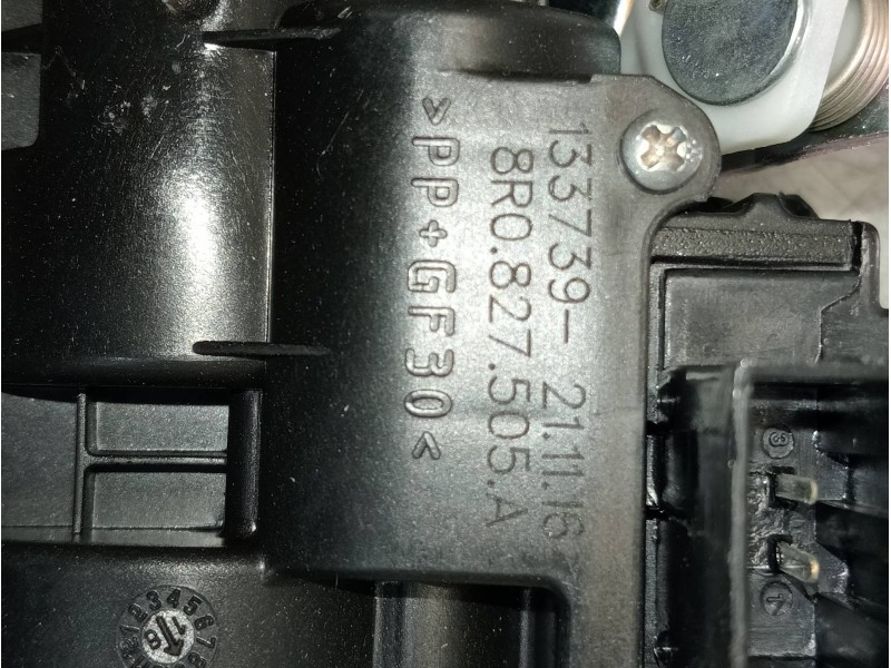 Recambio de motor cierre centralizado porton para audi a6 avant (4gd) 2.0 tdi ultra referencia OEM IAM 8R0827505A  