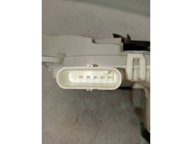 Recambio de motor cierre centralizado delantero derecho para audi a6 avant (4gd) 2.0 tdi ultra referencia OEM IAM 8J1837016F  