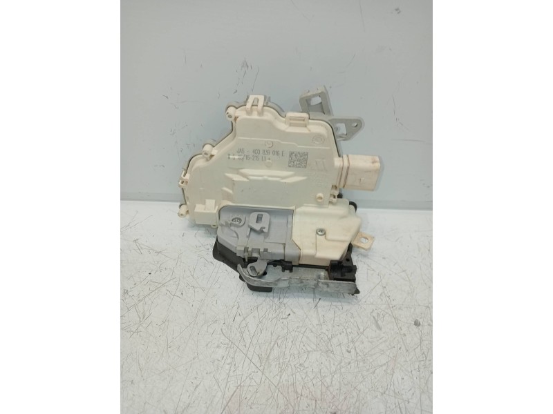 Recambio de motor cierre centralizado trasero derecho para audi a6 avant (4gd) 2.0 tdi ultra referencia OEM IAM 4G0839016E  