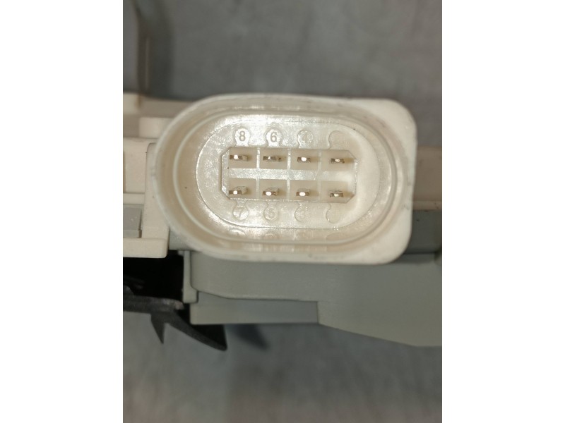 Recambio de motor cierre centralizado trasero derecho para audi a6 avant (4gd) 2.0 tdi ultra referencia OEM IAM 4G0839016E  