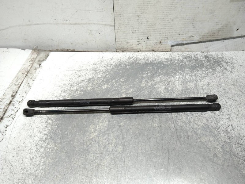 Recambio de amortiguadores maletero / porton para mercedes clase a (w169) a 180 cdi (169.307) referencia OEM IAM A1697400345 A16