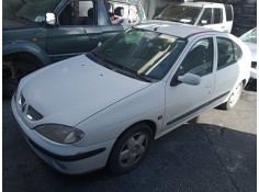 renault megane i fase 2 berlina (ba0) del año 2000