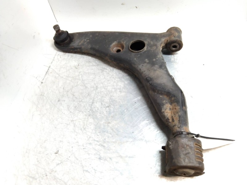 Recambio de brazo suspension inferior delantero izquierdo para mitsubishi space star (dg0) 1.3 cat referencia OEM IAM   