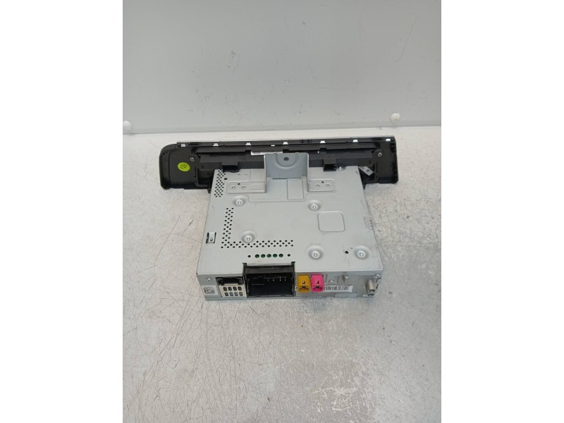 Recambio de sistema audio / radio cd para audi a6 avant (4gd) 2.0 tdi ultra referencia OEM IAM 4G1035182C 4G1035182A 