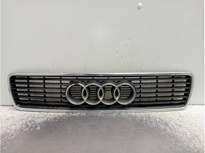 Recambio de rejilla delantera para audi coupe (8b3) básico referencia OEM IAM 8G0853651G  