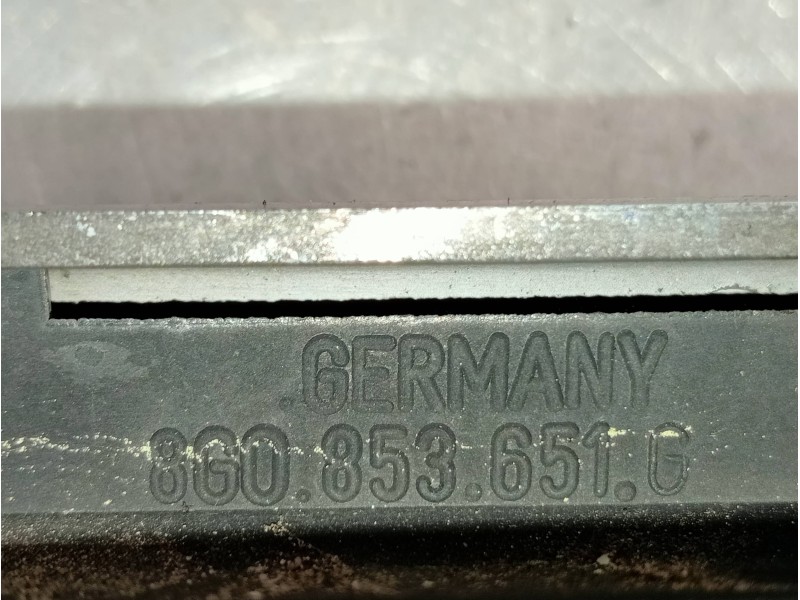 Recambio de rejilla delantera para audi coupe (8b3) básico referencia OEM IAM 8G0853651G  