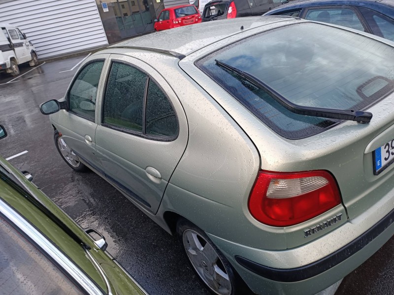 renault megane i fase 2 berlina (ba0) del año 2002