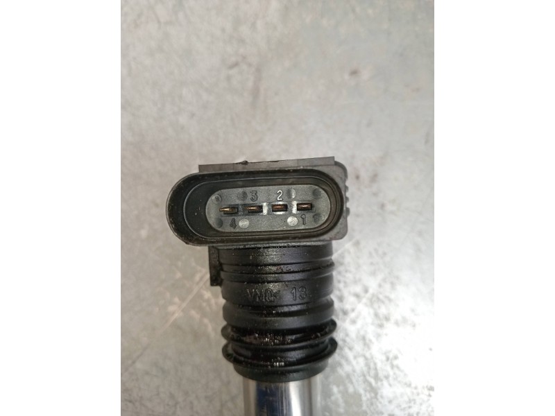 Recambio de bobina encendido para audi a4 berlina (8e) 2.0 referencia OEM IAM 06A905115D 78251001 