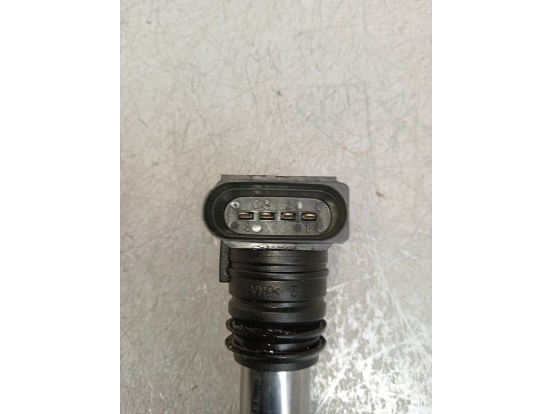 Recambio de bobina encendido para audi a4 berlina (8e) 2.0 referencia OEM IAM 06A905115D  