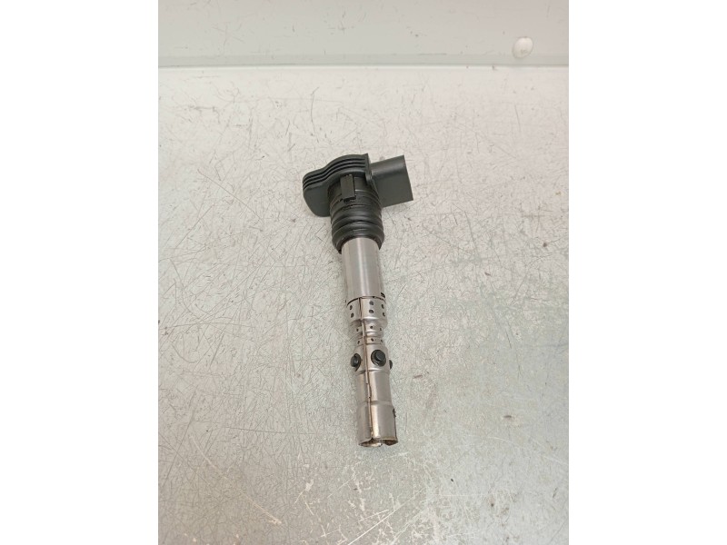 Recambio de bobina encendido para audi a4 berlina (8e) 2.0 referencia OEM IAM 06A905115D 18251001 