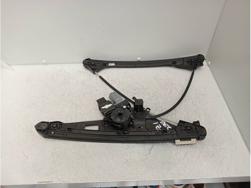 Recambio de elevalunas delantero izquierdo para opel grandland x excellence referencia OEM IAM 9815404280  