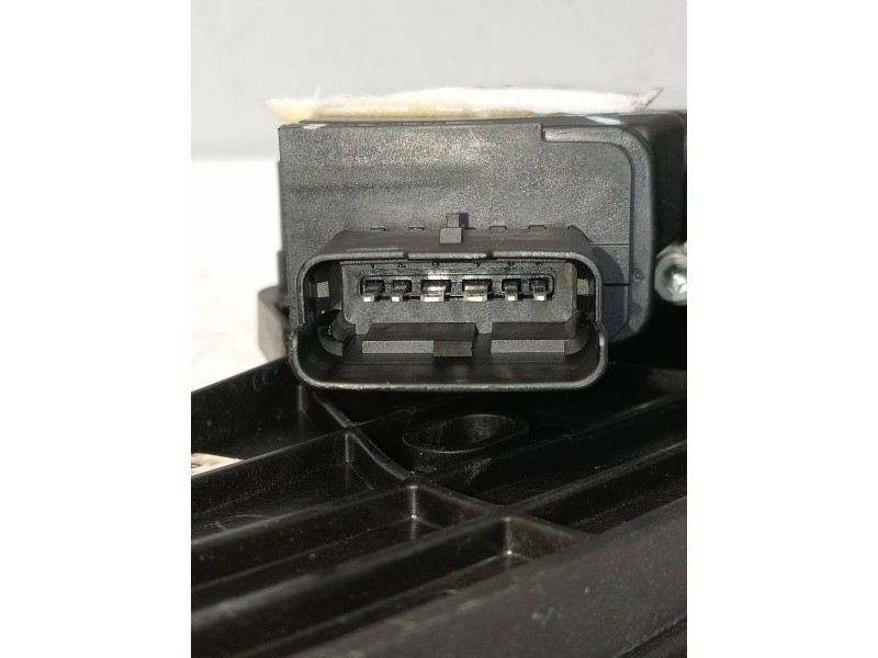 Recambio de elevalunas trasero derecho para opel grandland x excellence referencia OEM IAM 9815642380 9815403780 