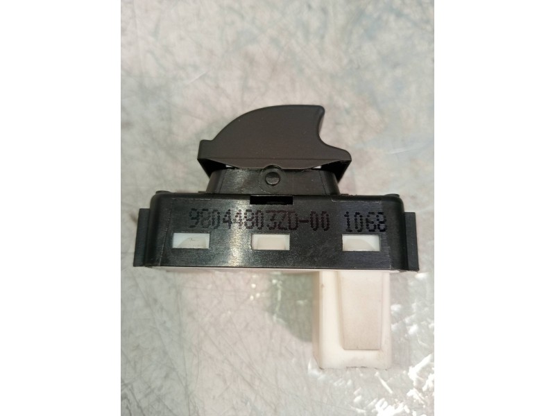 Recambio de mando elevalunas delantero derecho para opel grandland x excellence referencia OEM IAM 98044803ZD00  