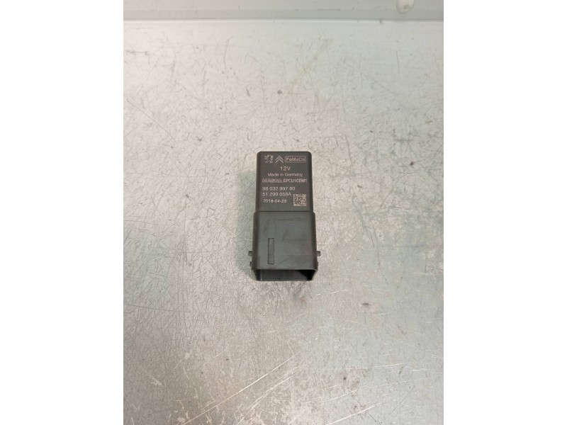 Recambio de modulo electronico para opel grandland x excellence referencia OEM IAM 9803299780 51299058A 