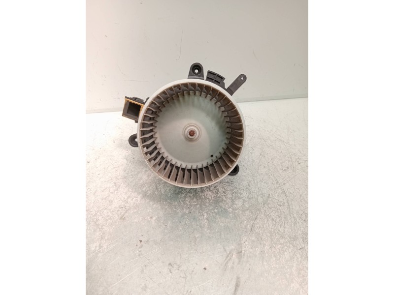 Recambio de motor calefaccion para opel grandland x excellence referencia OEM IAM 5P130001092504 5P1330400 