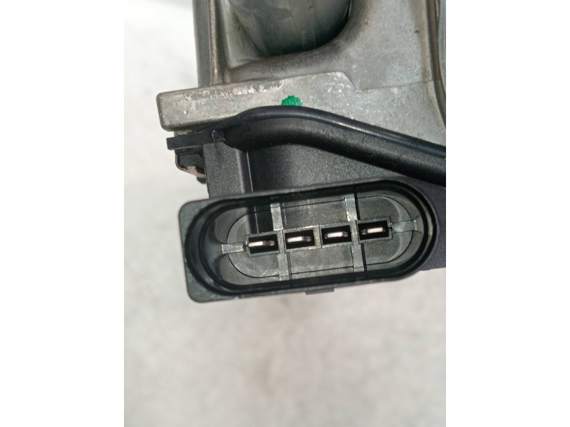 Recambio de motor limpia delantero para opel grandland x excellence referencia OEM IAM 3397022076 9824762480 