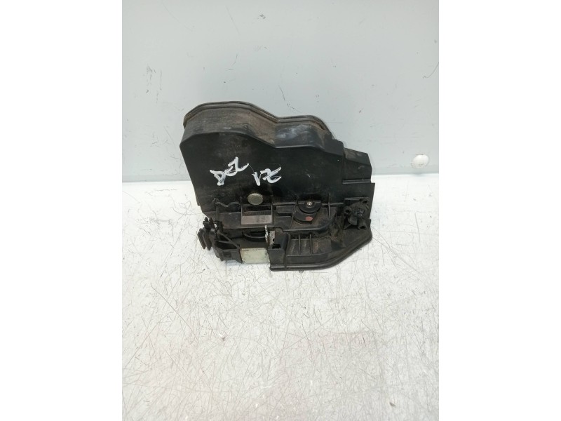 Recambio de motor cierre centralizado delantero izquierdo para bmw serie 1 coupe (e82) 120d referencia OEM IAM 7229461  