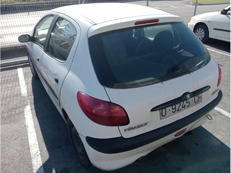 peugeot 206 berlina del año 1999