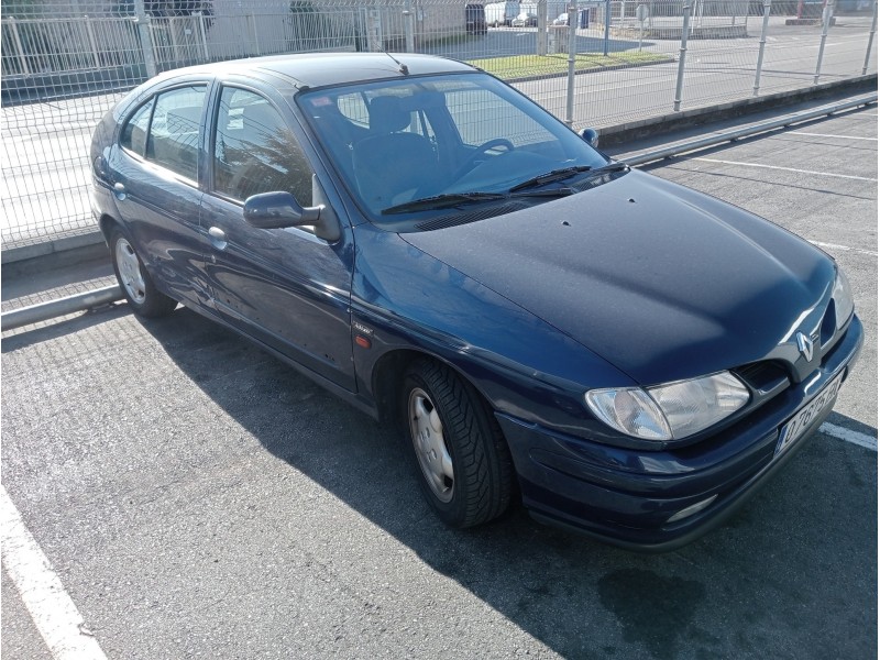 renault megane i berlina hatchback (ba0) del año 1998