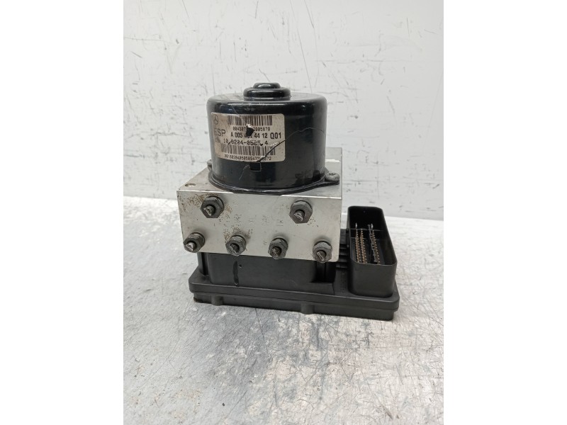 Recambio de abs para mercedes clase clk (w209) coupe 220 cdi (209.308) referencia OEM IAM 10092515773 A0355458132 