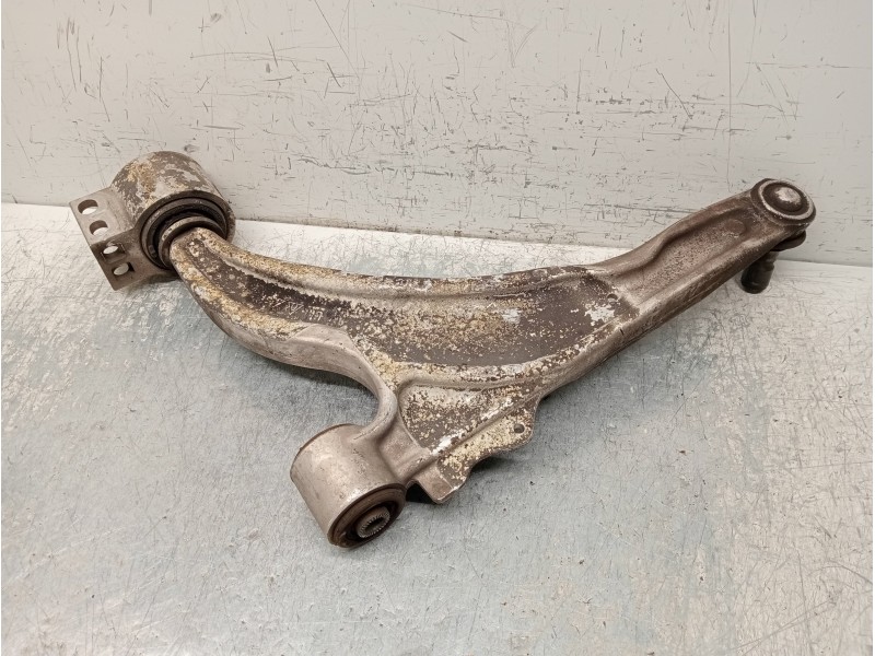 Recambio de brazo suspension inferior delantero derecho para opel zafira tourer excellence referencia OEM IAM   