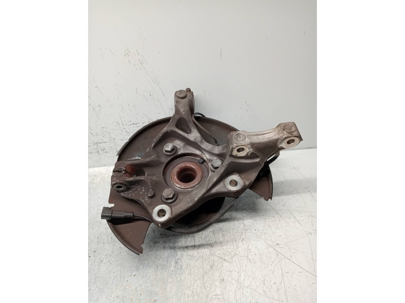 Recambio de mangueta delantera izquierda para opel zafira tourer excellence referencia OEM IAM   