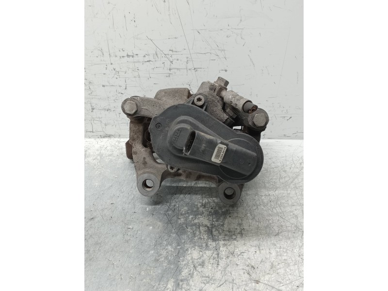 Recambio de pinza freno trasera derecha para volkswagen passat berlina (3c2) 2.0 tdi referencia OEM IAM   