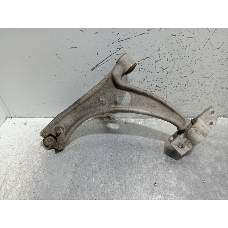 Recambio de brazo suspension inferior delantero derecho para volkswagen passat berlina (3c2) 2.0 tdi referencia OEM IAM 3C0153D 
