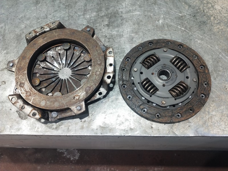 Recambio de kit embrague para peugeot 206+ básico referencia OEM IAM   