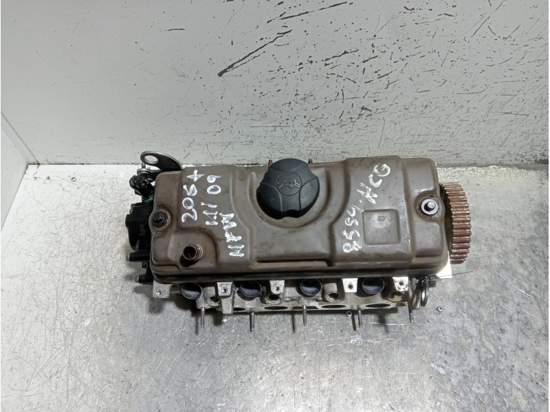 Recambio de culata para peugeot 206+ básico referencia OEM IAM HFV 9654774580 
