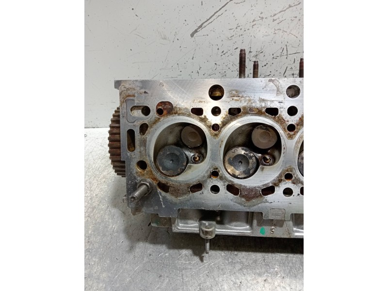 Recambio de culata para peugeot 206+ básico referencia OEM IAM HFV 9654774580 