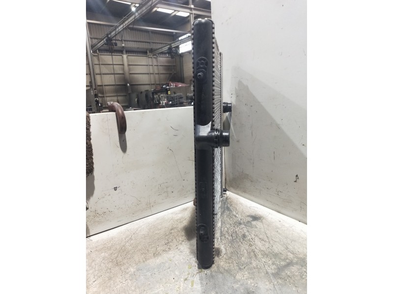 Recambio de radiador agua para peugeot 3008 access referencia OEM IAM P9800482380  