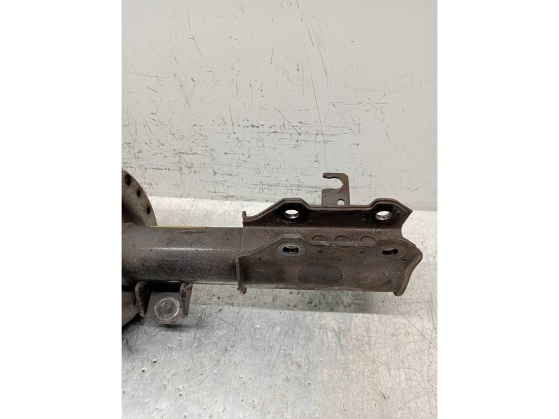 Recambio de amortiguador delantero derecho para opel zafira tourer excellence referencia OEM IAM 13473994 522953660 