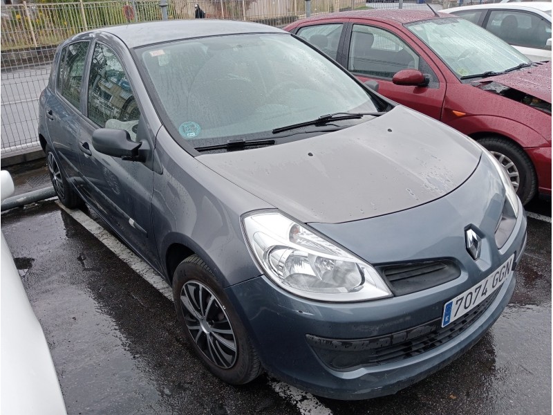renault clio iii del año 2008