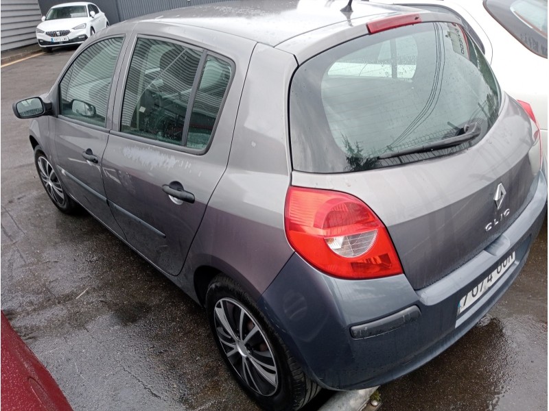 renault clio iii del año 2008