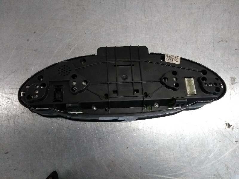 Recambio de cuadro instrumentos para mg rover serie 75 (rj) 2.0 16v cdt referencia OEM IAM 110008878016 RY YAC110417 
