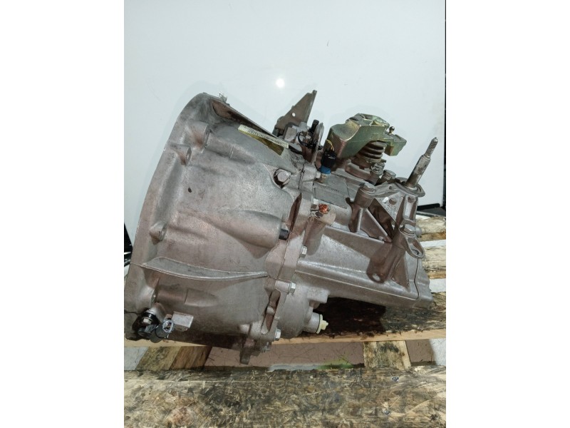 Recambio de caja cambios para renault scenic ii grand expression referencia OEM IAM ND0002 A566718 6V