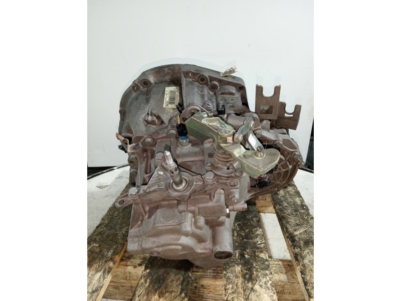 Recambio de caja cambios para renault scenic ii grand expression referencia OEM IAM ND0002 A566718 6V