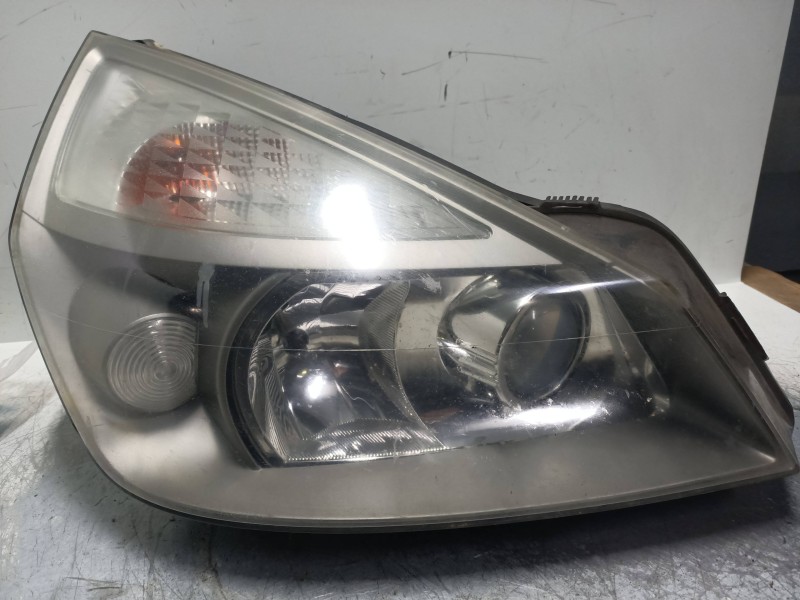 Recambio de faro derecho para renault espace iv (jk0) grand espace privilege referencia OEM IAM 8200394704  