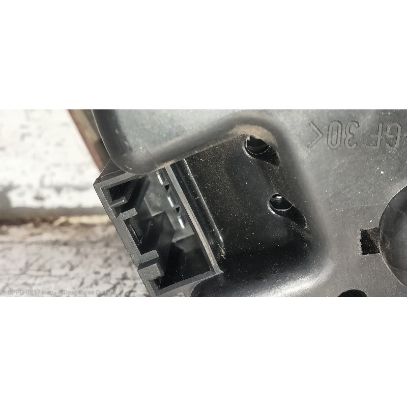 Recambio de piloto trasero derecho interior para bmw serie 3 touring (e46) 320d referencia OEM IAM 8374810  